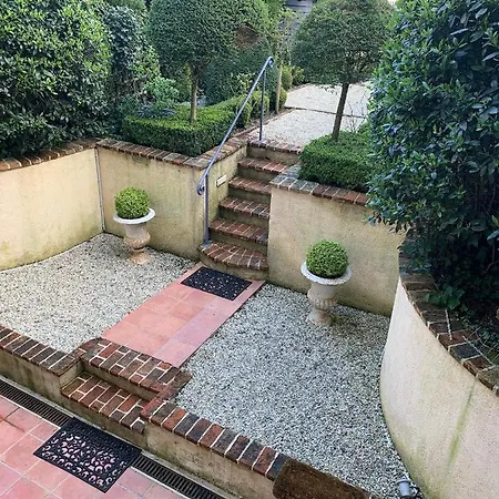 Duplex/jardin Centre Vakantiehuis *