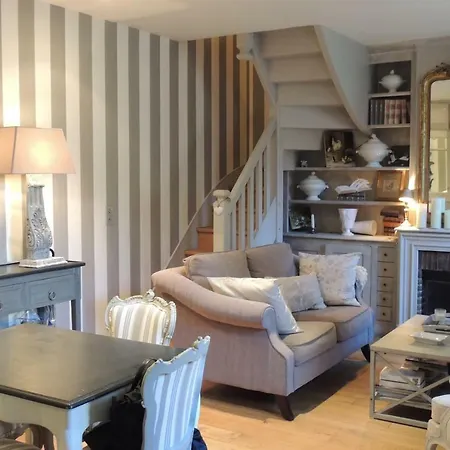Vakantiehuis Duplex/jardin Centre Deauville